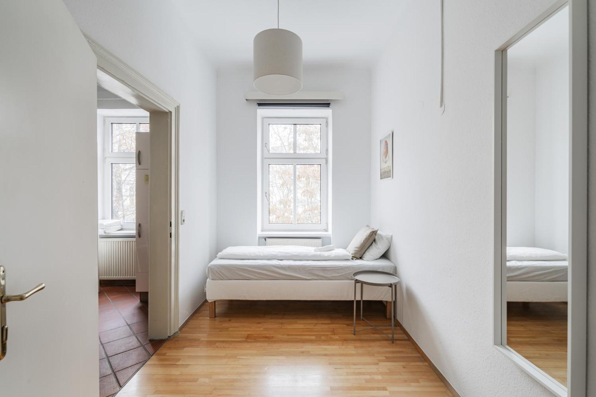 Urban Vienna Living - 18Th District Aparthotel ภายนอก รูปภาพ